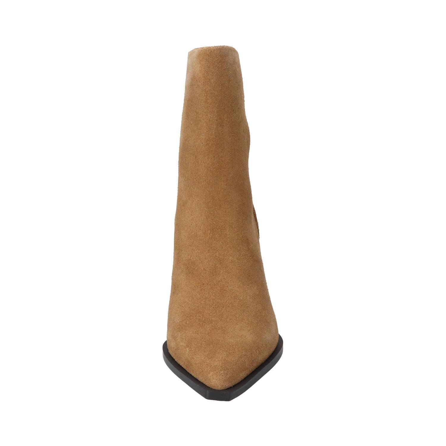 Booties, Cognac