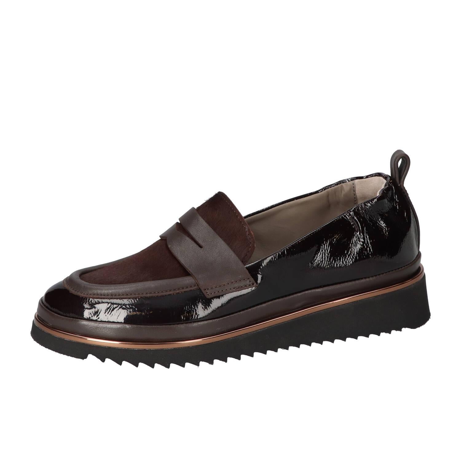Instapschoenen, Donkerbruin