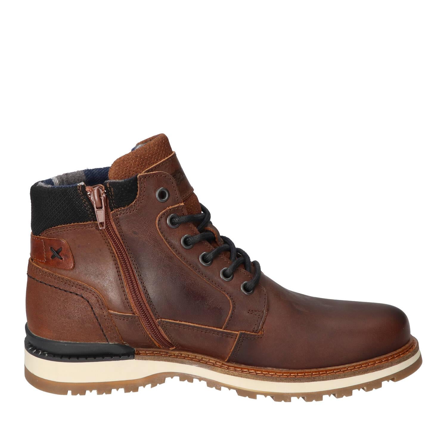 Boots, Cognac
