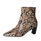 Booties, Brons