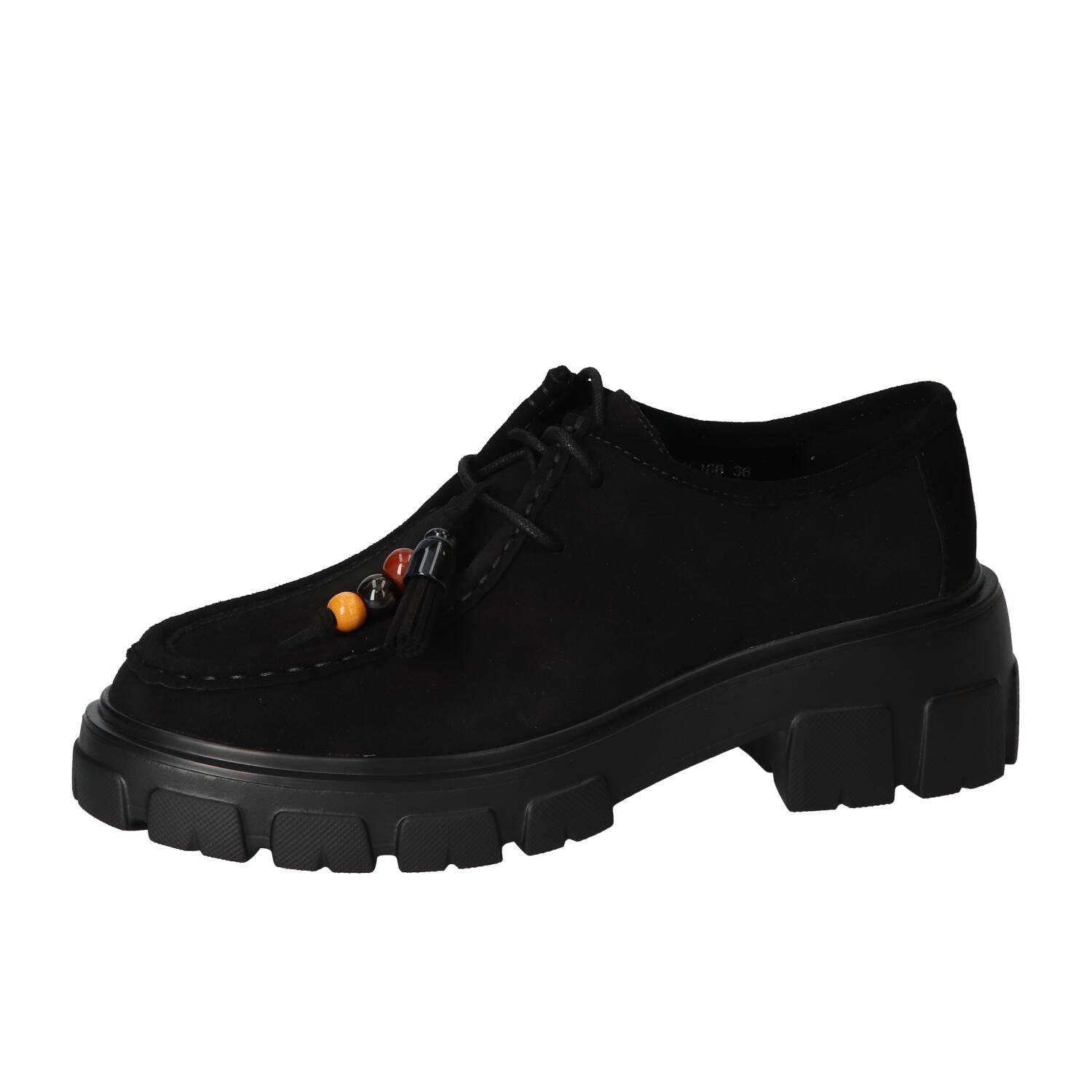 Veterschoenen, Zwart