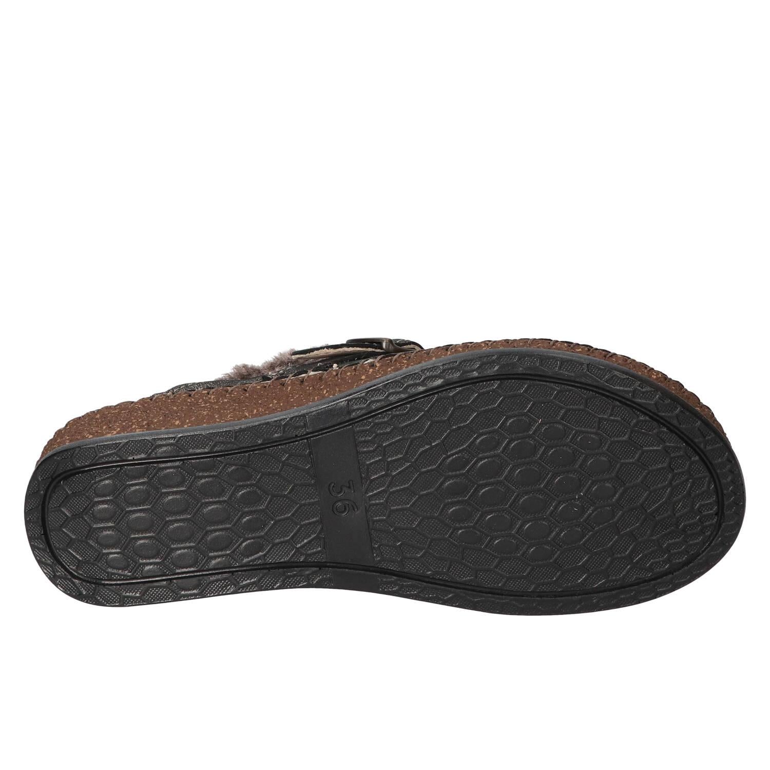 Pantoffels, Brons