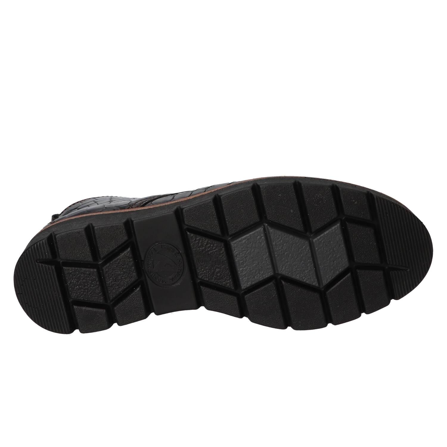 Veterschoenen, Brons