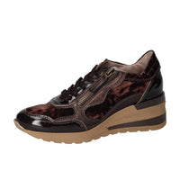 Sneakers, Donkerbruin