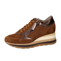 Sneakers, Cognac