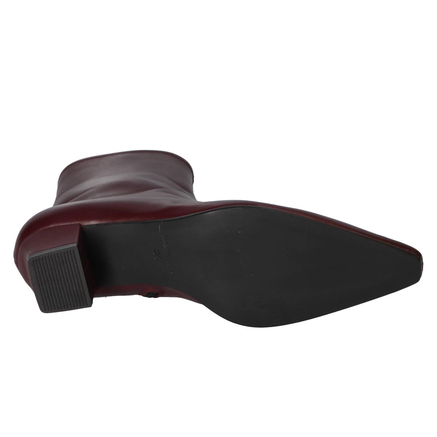 Booties, Bordeaux