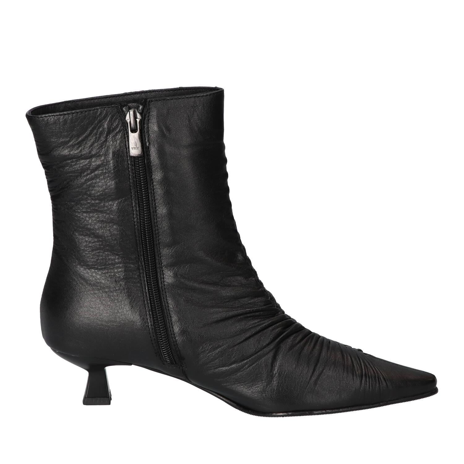 Booties, Zwart