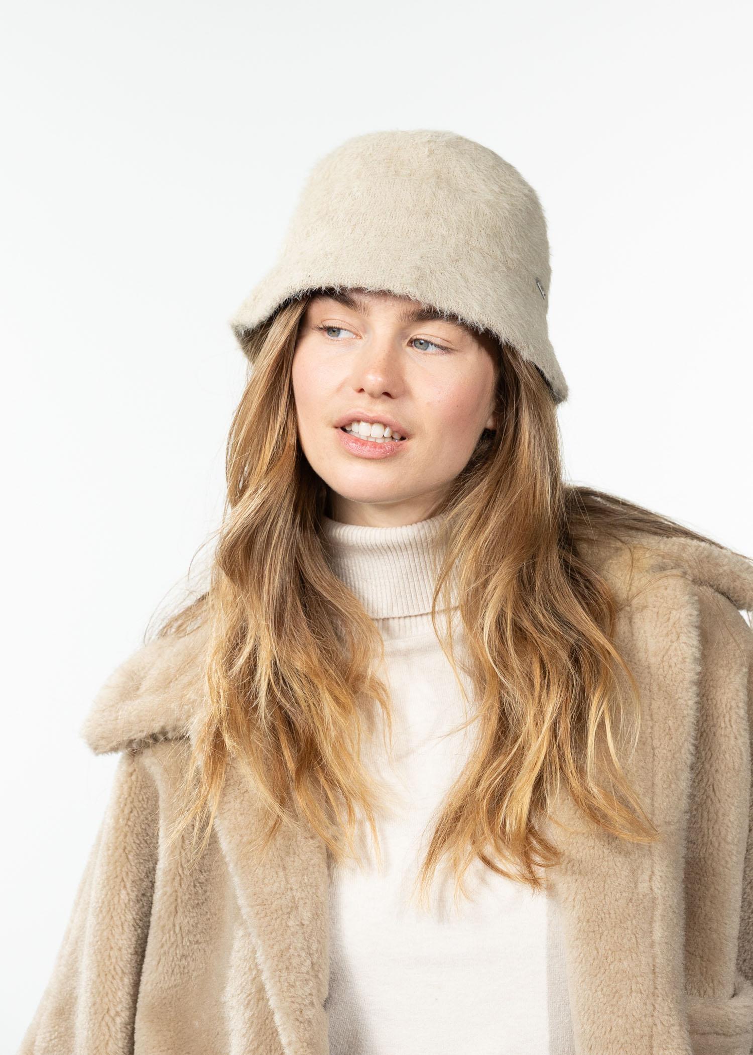 Hoeden, Lichtbeige