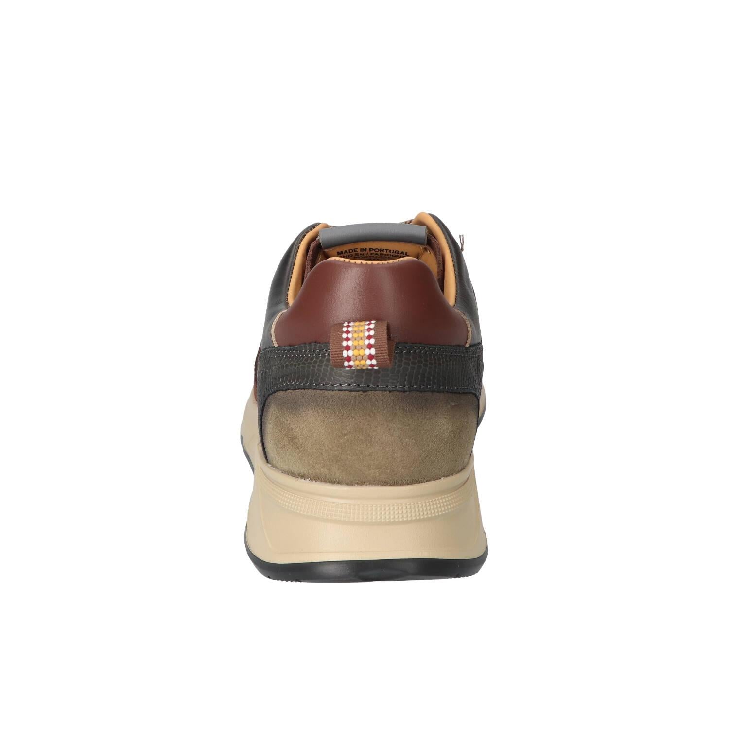 Sneakers, Donkerbruin