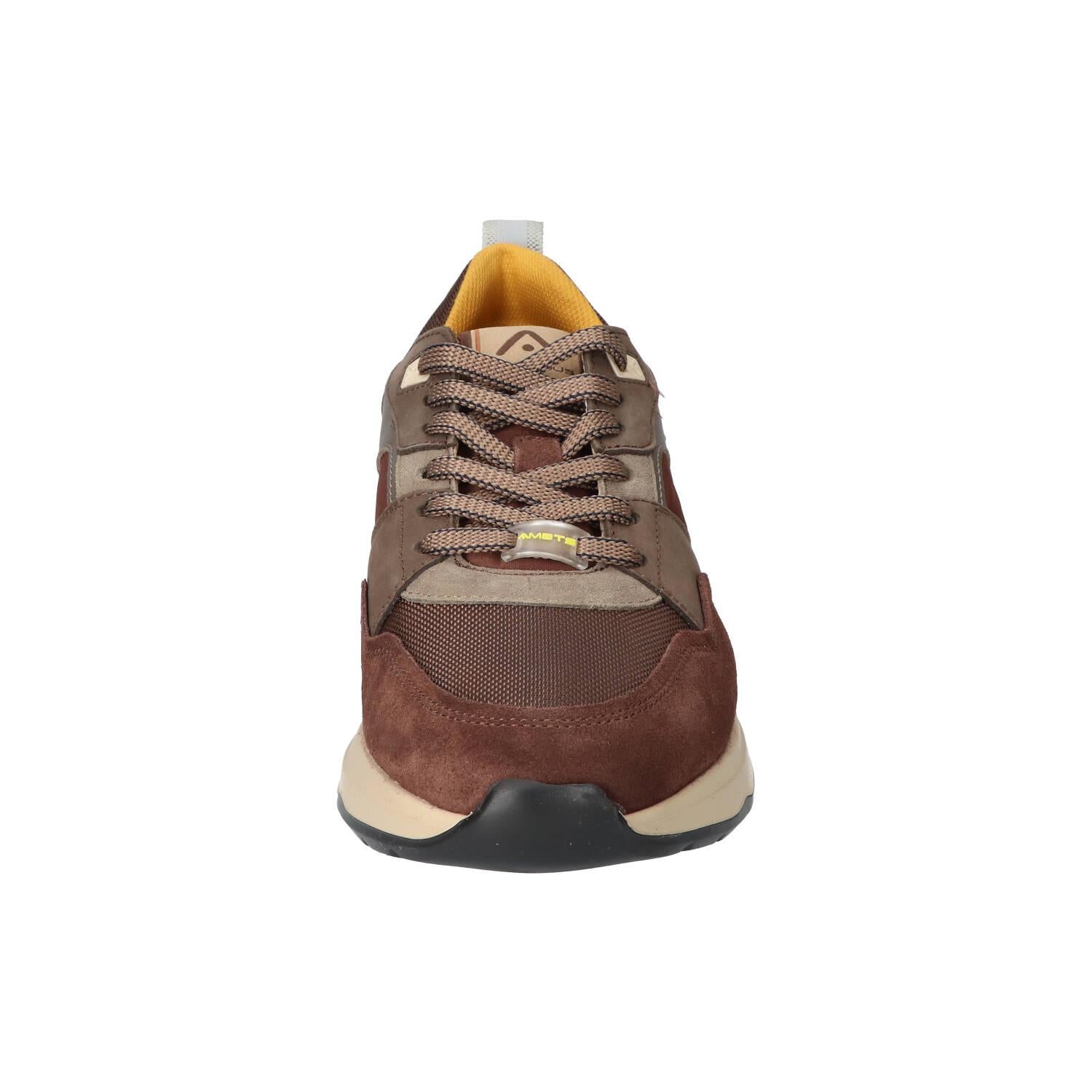 Sneakers, Donkerbruin