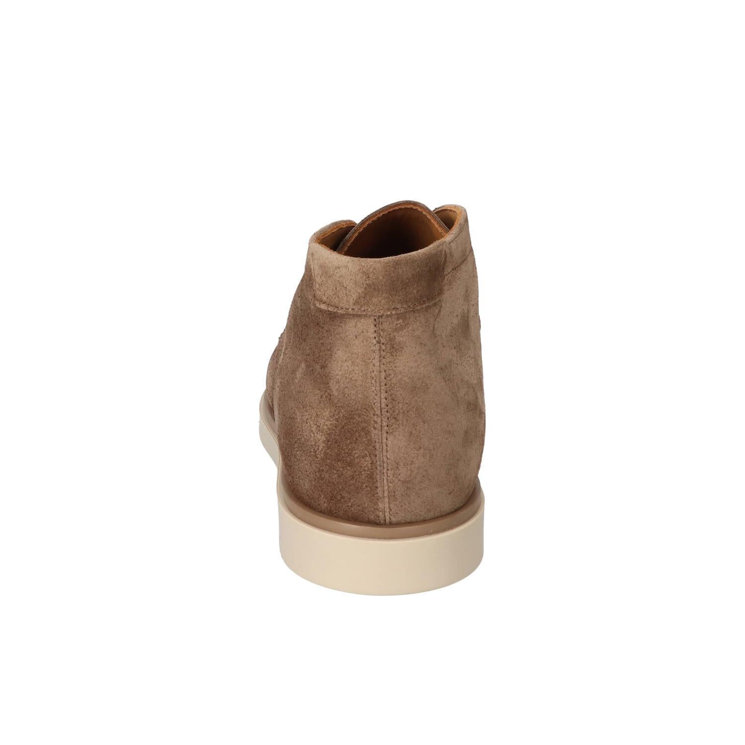 Boots, Taupe