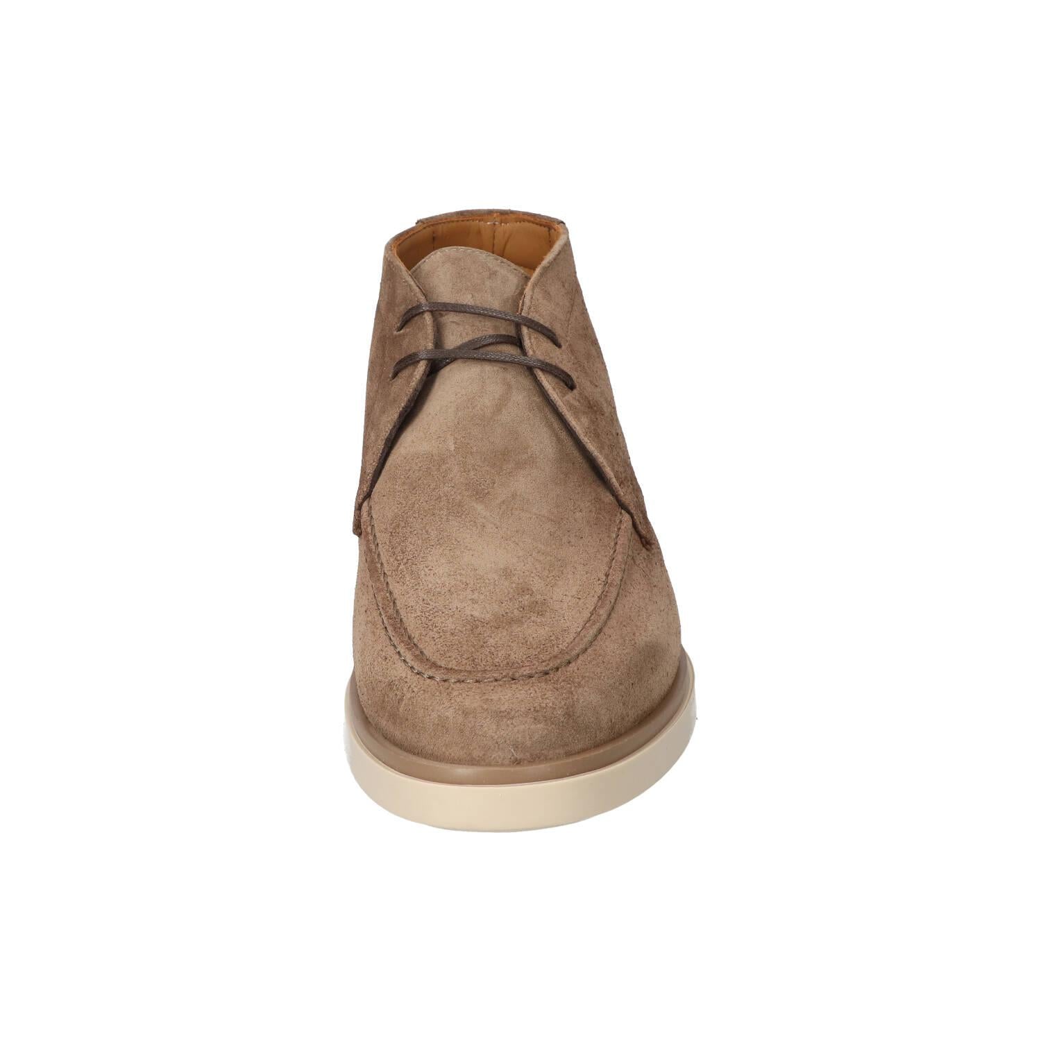 Boots, Taupe