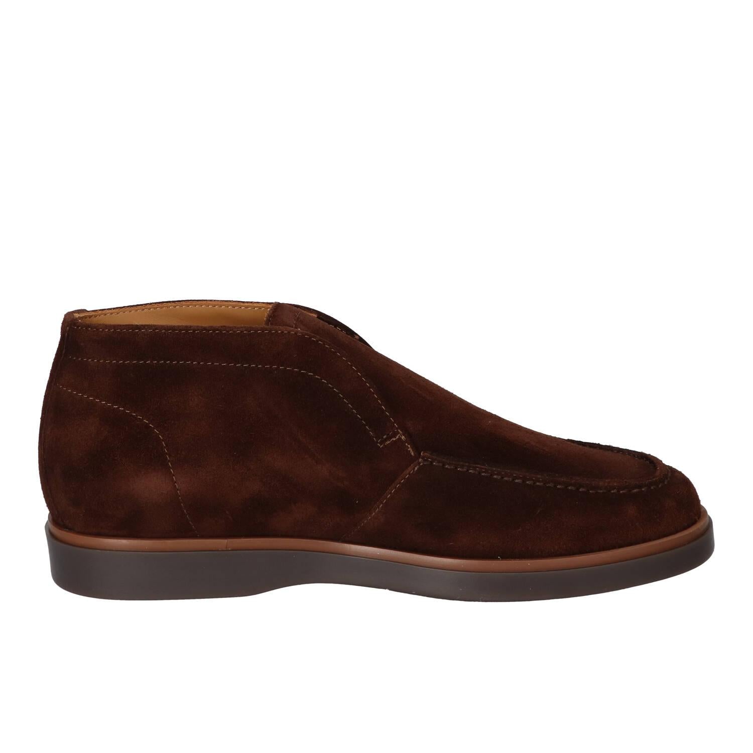 Boots, Brons