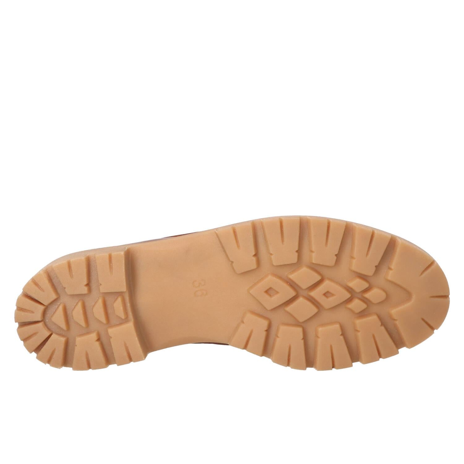 Instapschoenen, Cognac