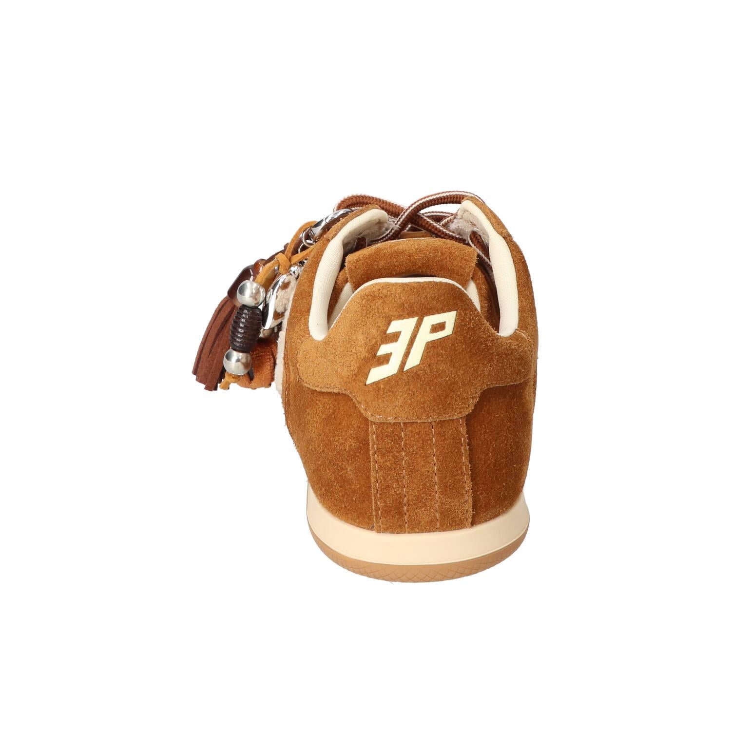 Sneakers, Cognac